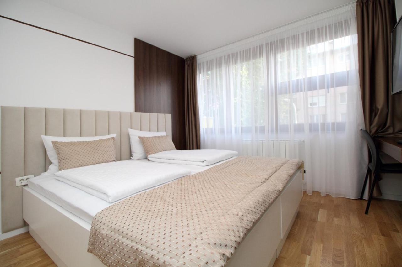 Ambient Apartman Apartment Sarajevo Luaran gambar